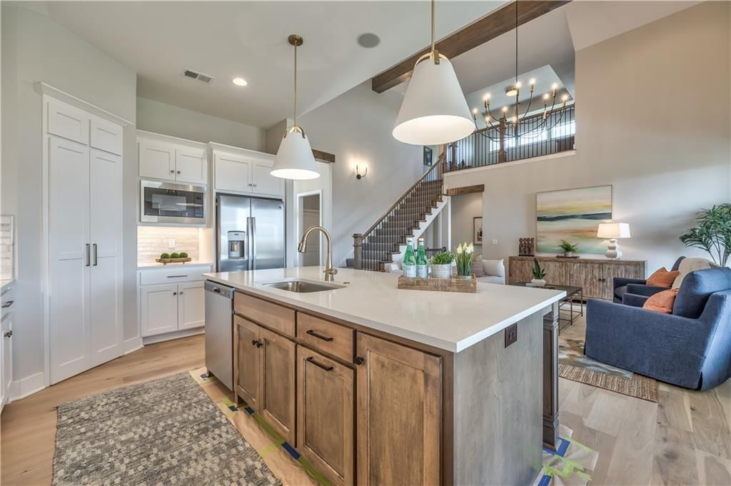 17521 Carter Street — photo 4