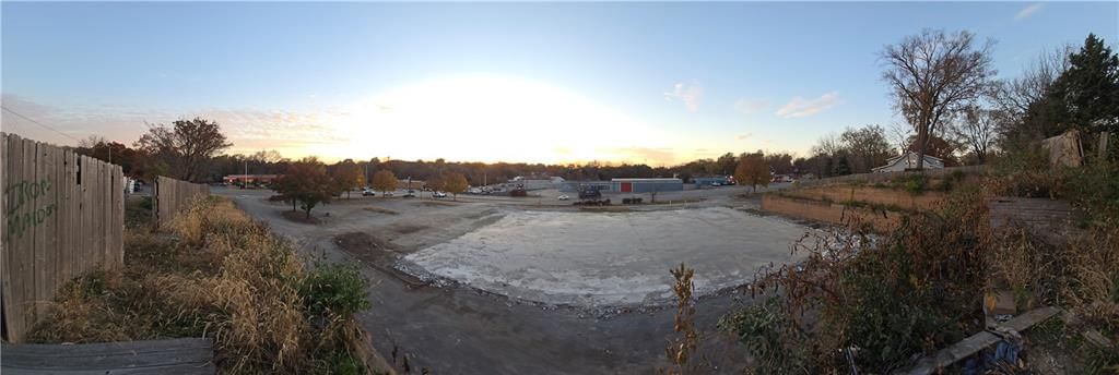 11200 E Truman Road — photo 14