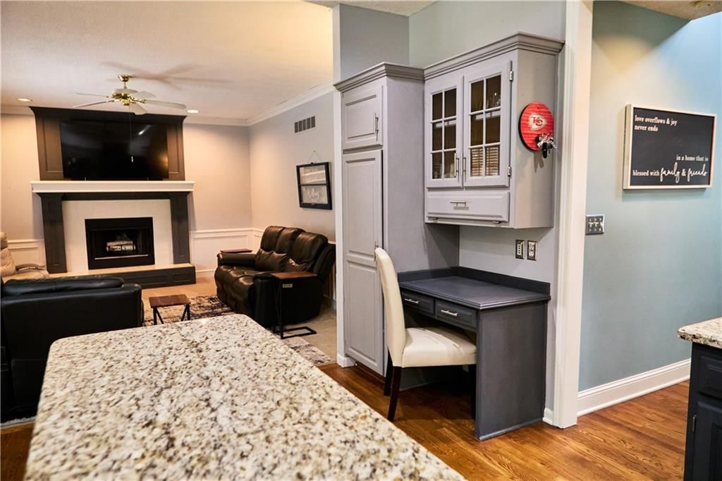 13164 Connell Street — photo 28