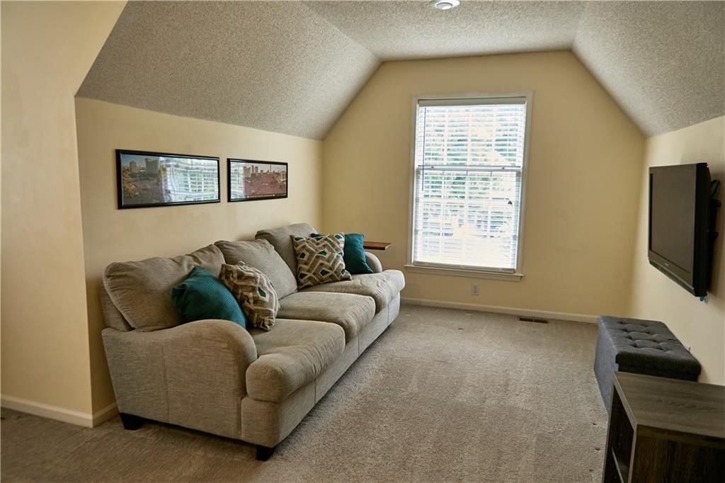 13164 Connell Street — photo 41