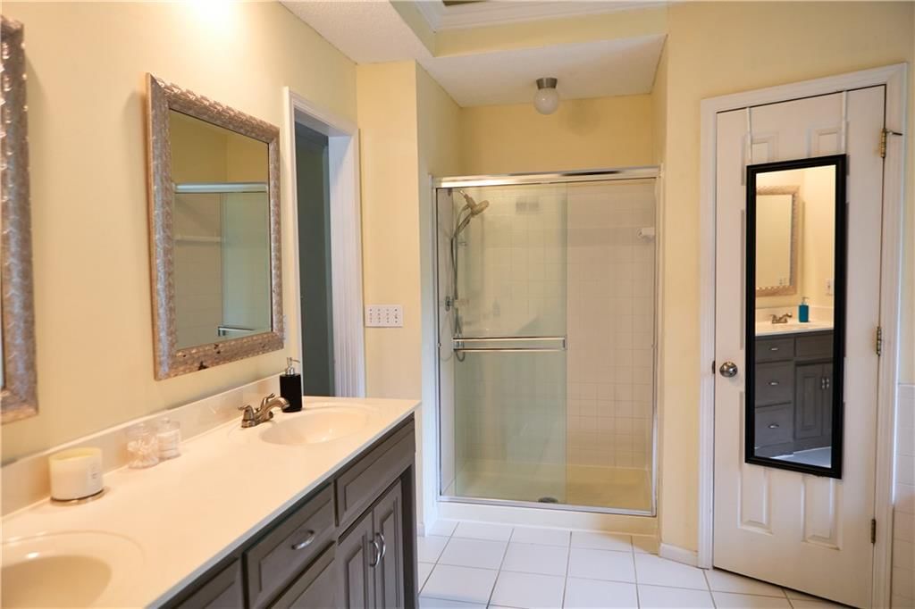 13164 Connell Street — photo 47