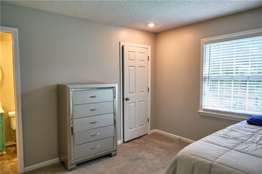 13164 Connell Street — photo 54