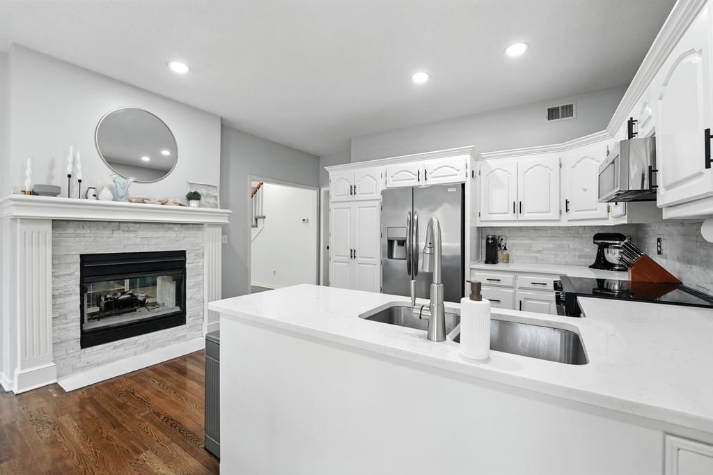 Photo 16 of 50 - 5136 NE Ash Grove Drive