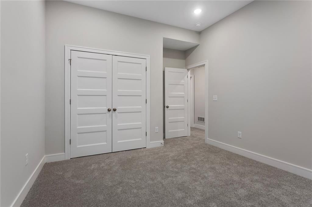 11236 S Sunray Drive — photo 46
