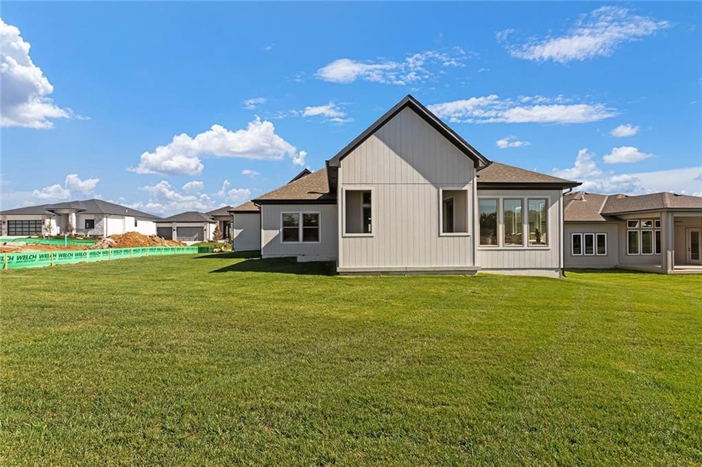 11236 S Sunray Drive — photo 48