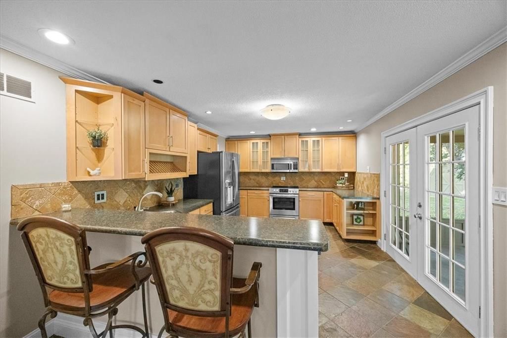 11907 W 143RD Street — photo 12
