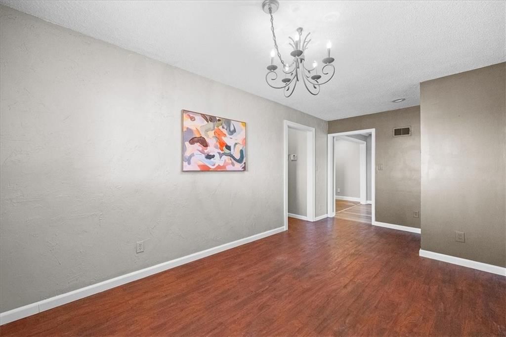 11907 W 143RD Street — photo 13