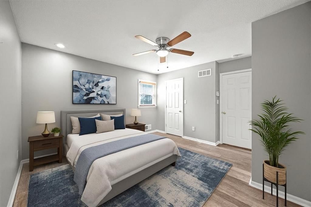 11907 W 143RD Street — photo 31