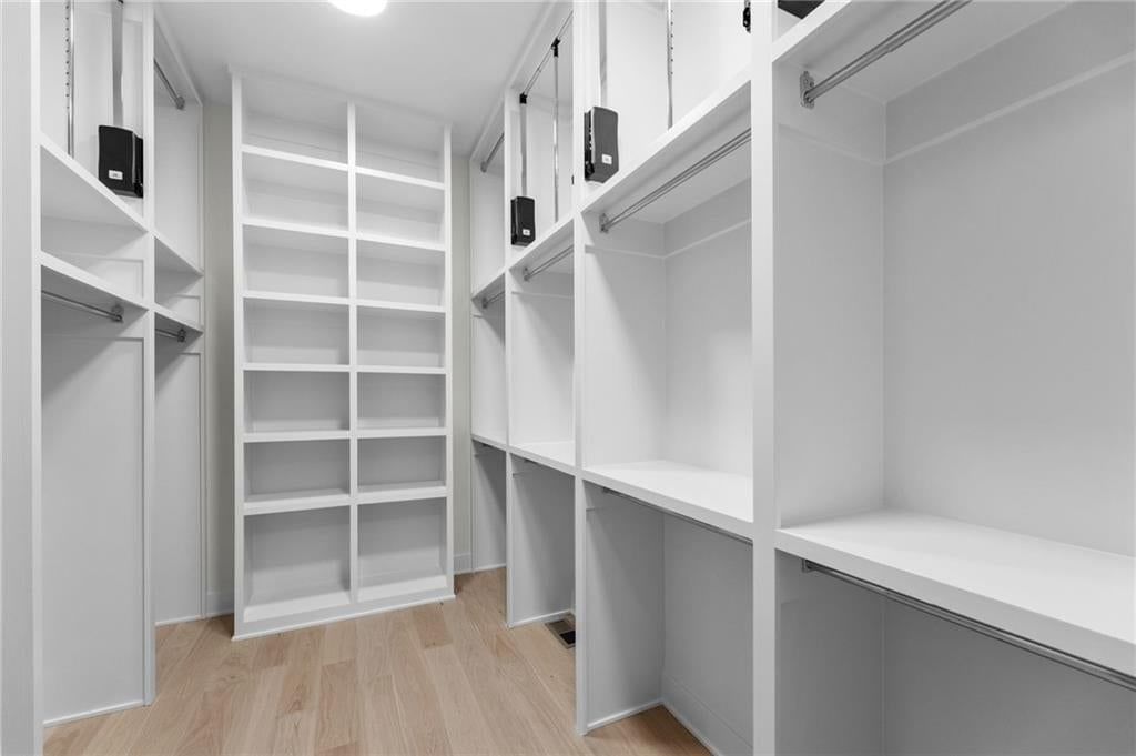 17705 Knox Street — photo 27