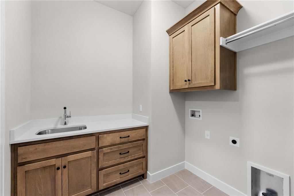 17705 Knox Street — photo 28