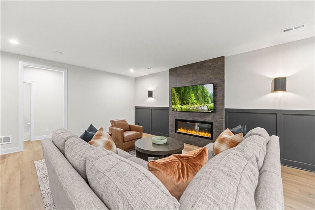 17705 Knox Street — photo 45