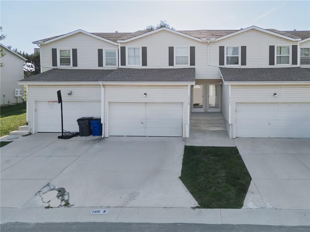 1416 E 125th Terrace, Olathe, KS