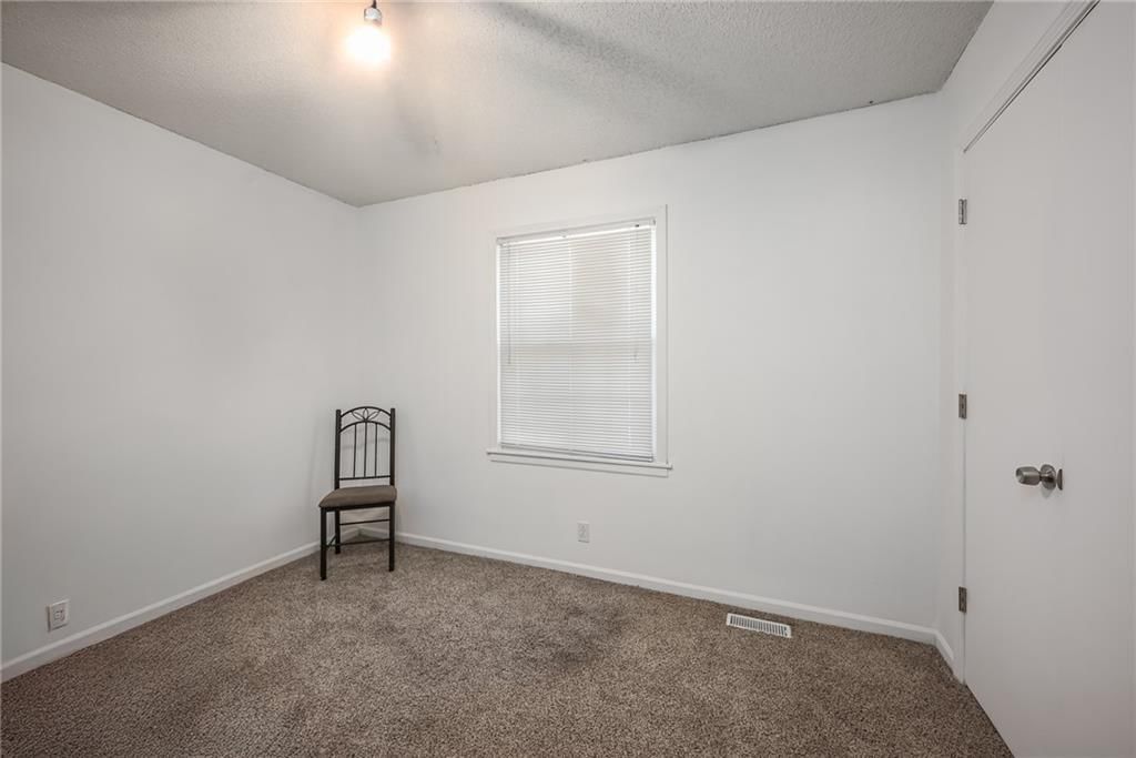 1416 E 125th Terrace — photo 11