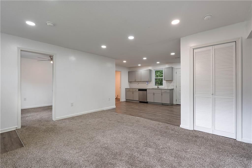 610 Elm Street — photo 5