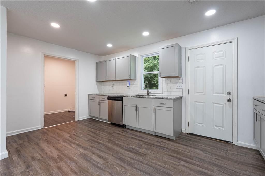 610 Elm Street — photo 6