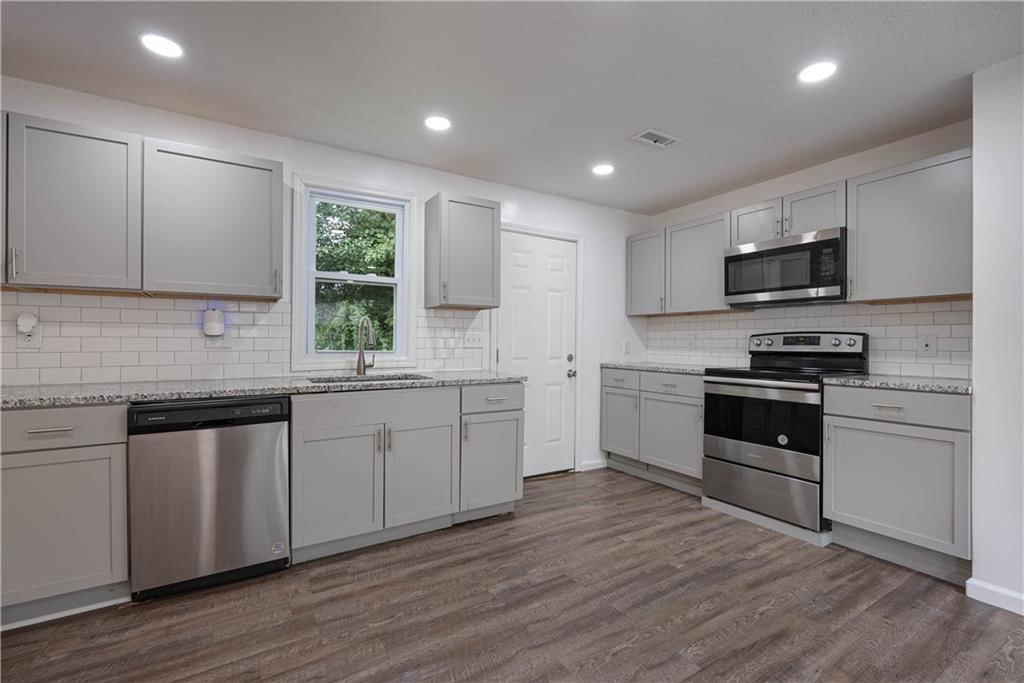 610 Elm Street — photo 7
