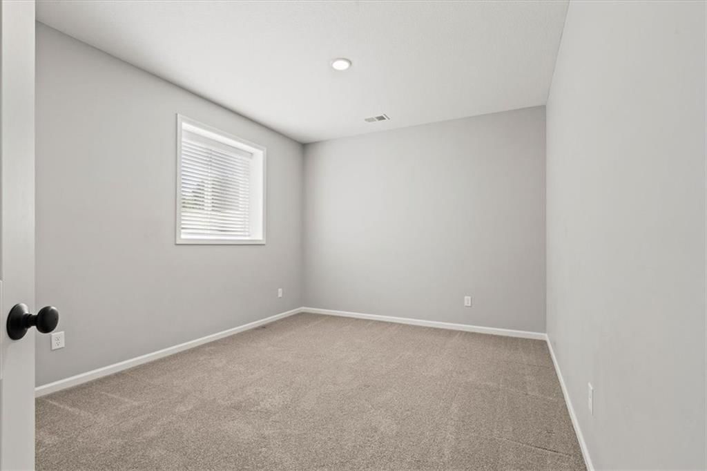 12421 Meadow Lane — photo 23