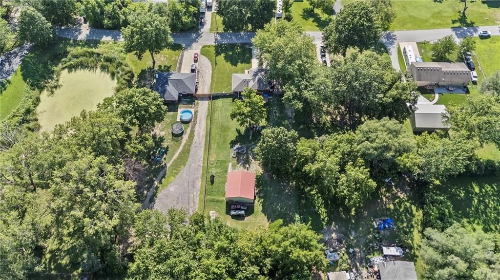 Photo 49 of 57 - 1925 N Redwood Drive