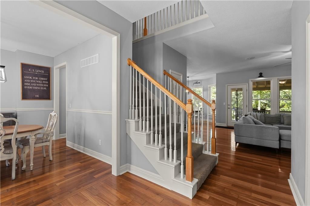 8386 Timber Trails Drive — photo 4