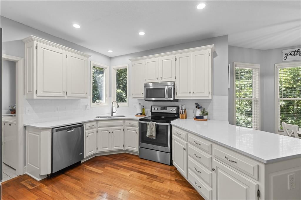 8386 Timber Trails Drive — photo 12