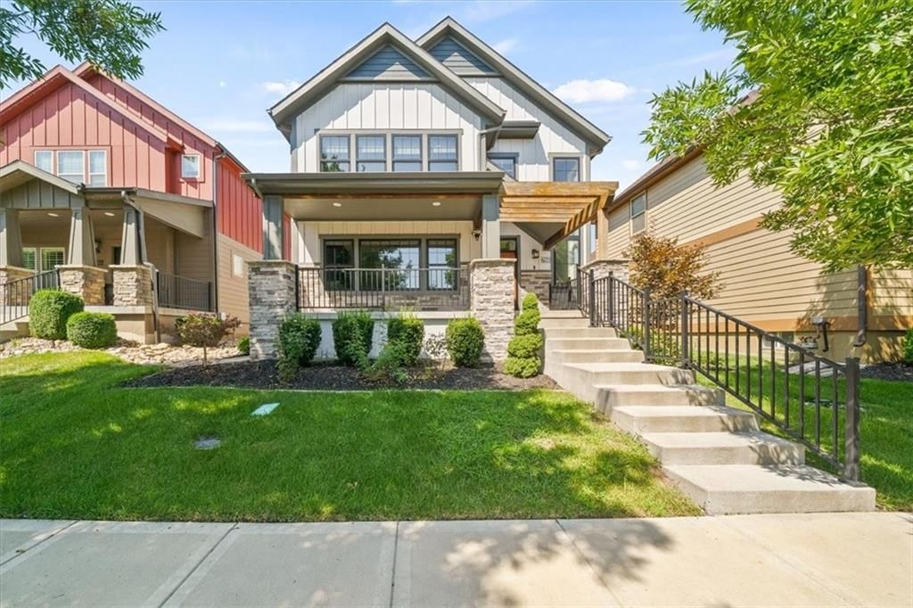 7908 N Ditzler Avenue — photo 2