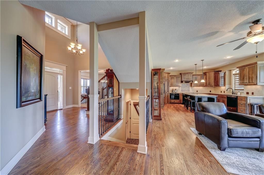 10963 S Carbondale Street — photo 15