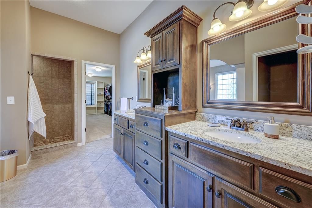 10963 S Carbondale Street — photo 19