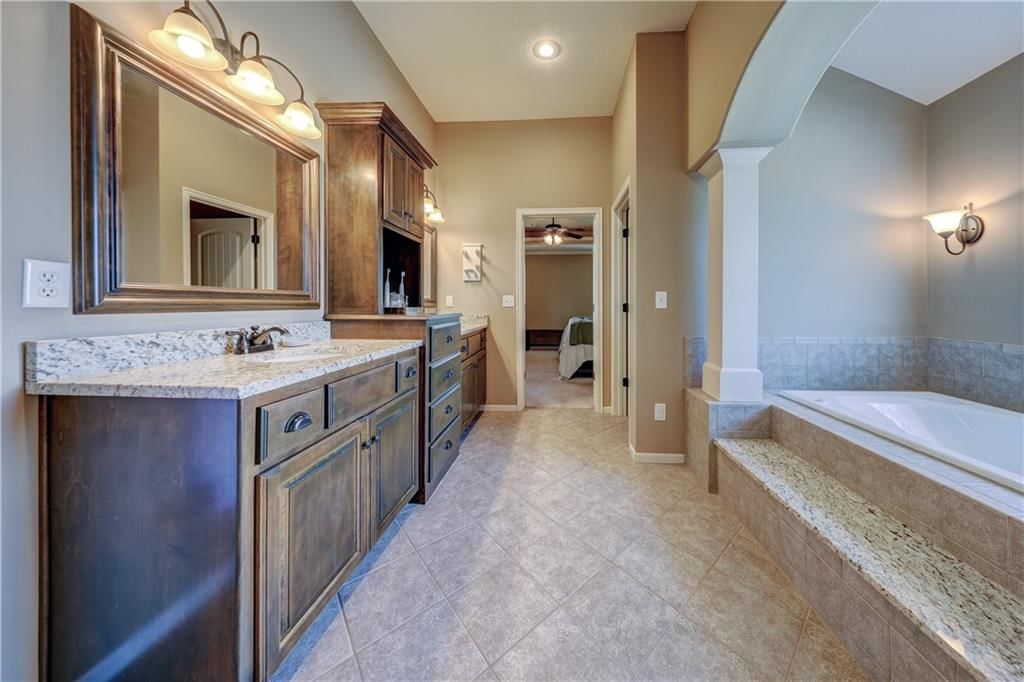10963 S Carbondale Street — photo 20