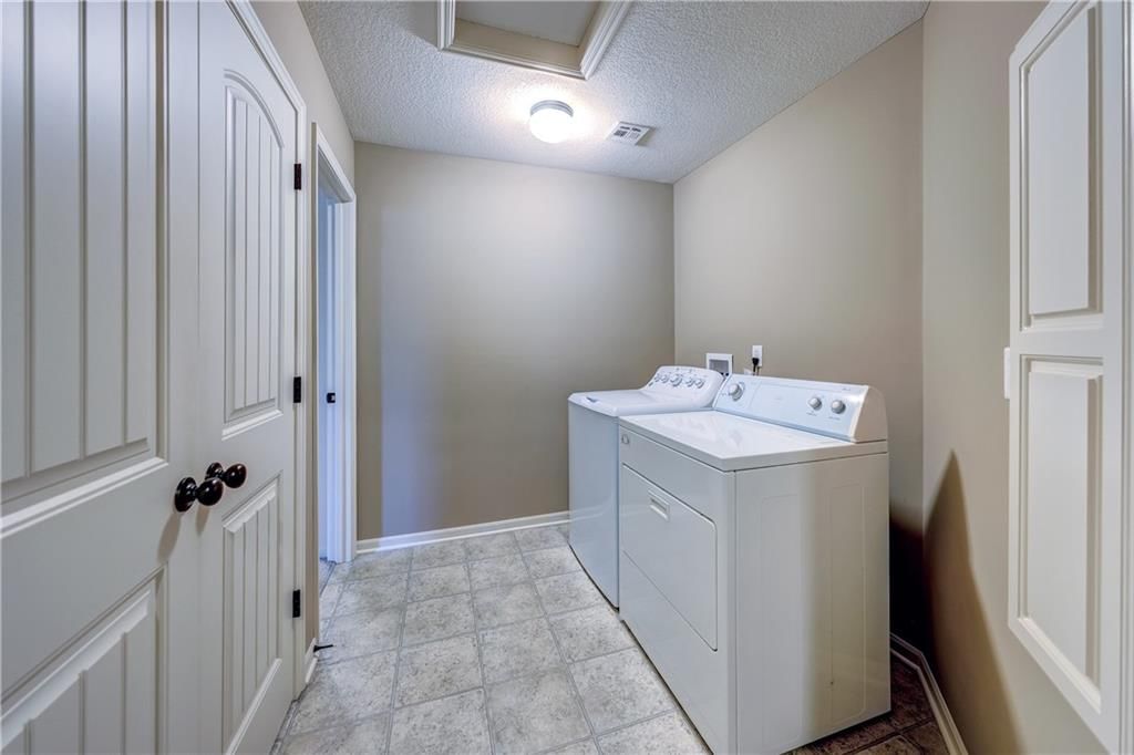 10963 S Carbondale Street — photo 26