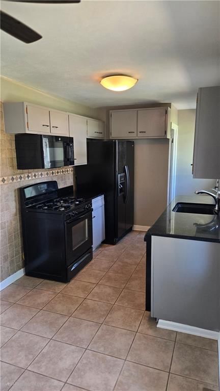 Photo 5 of 14 - 4344 N Denver Avenue