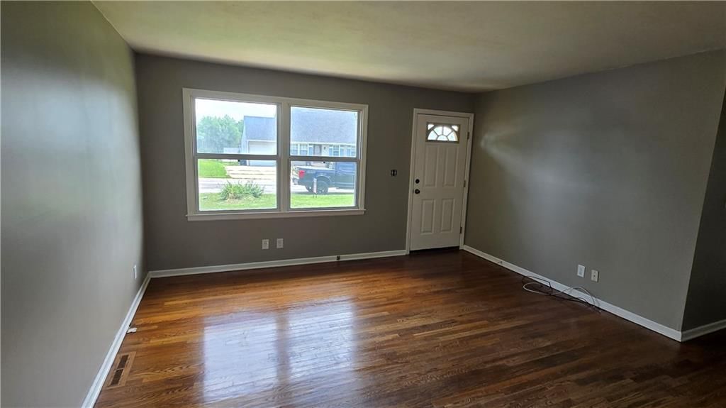 Photo 11 of 14 - 4344 N Denver Avenue