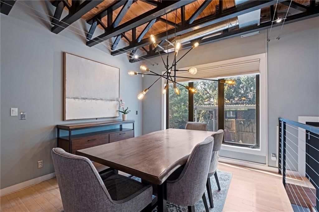 1303 W 47th Street — photo 16