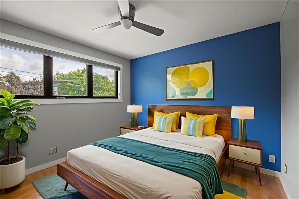 1303 W 47th Street — photo 24