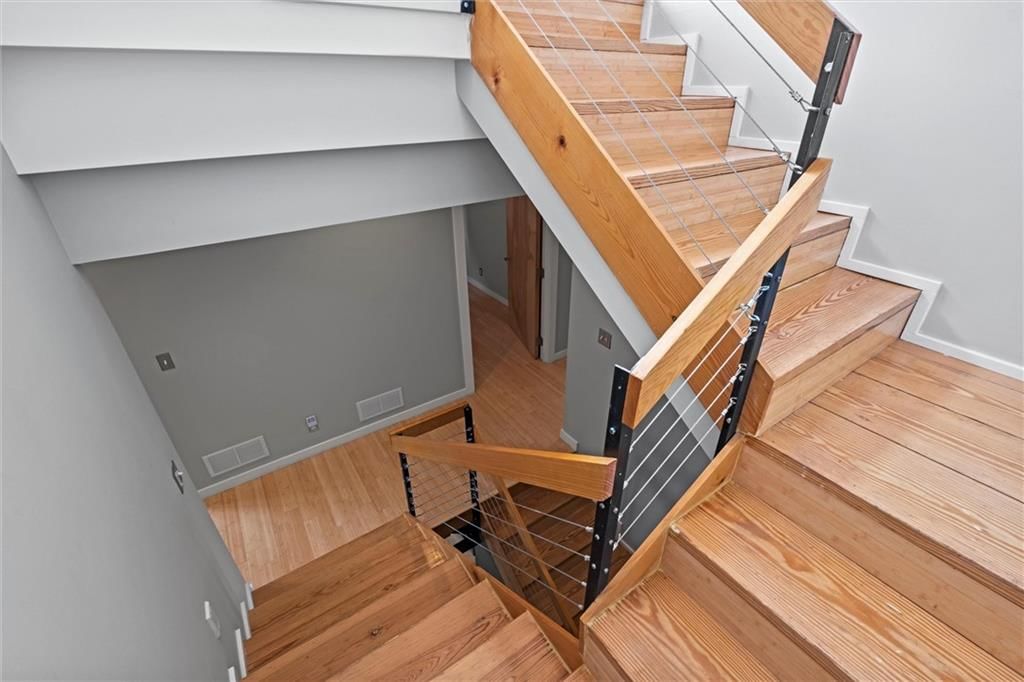 1303 W 47th Street — photo 26