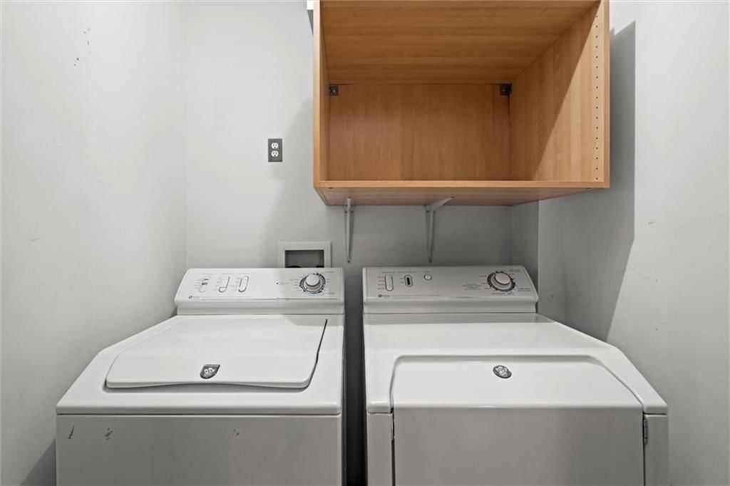 1303 W 47th Street — photo 28