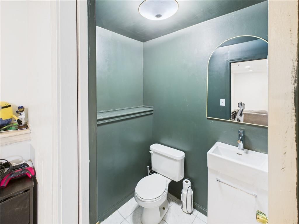 2105 NW 5th Street — photo 30