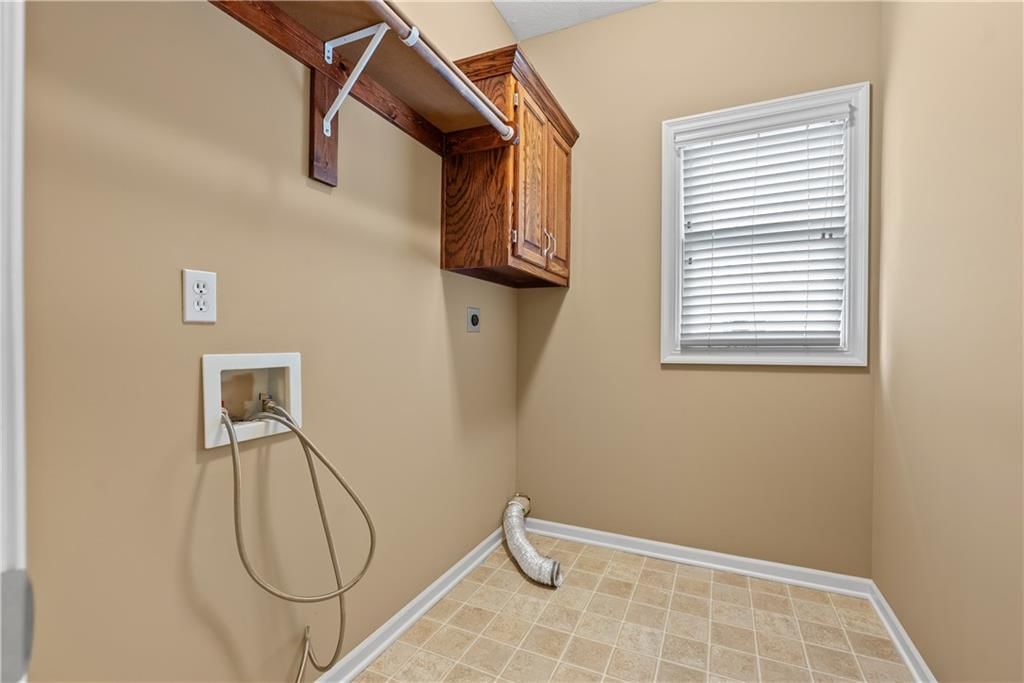 Photo 18 of 33 - 2629 SW Wintergarden Drive