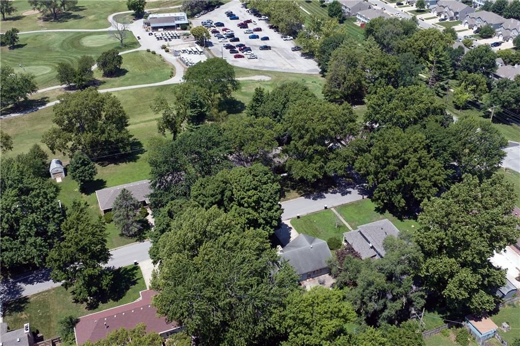 Photo 55 of 61 - 4706 Hedges Avenue