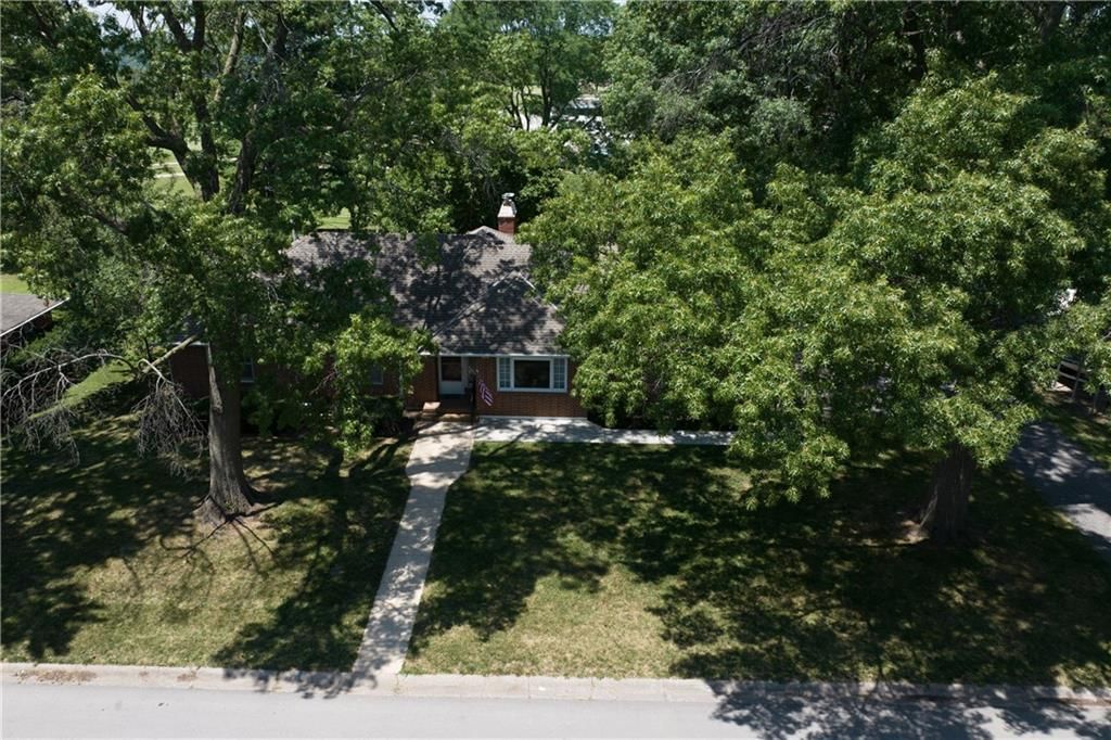 Photo 56 of 61 - 4706 Hedges Avenue