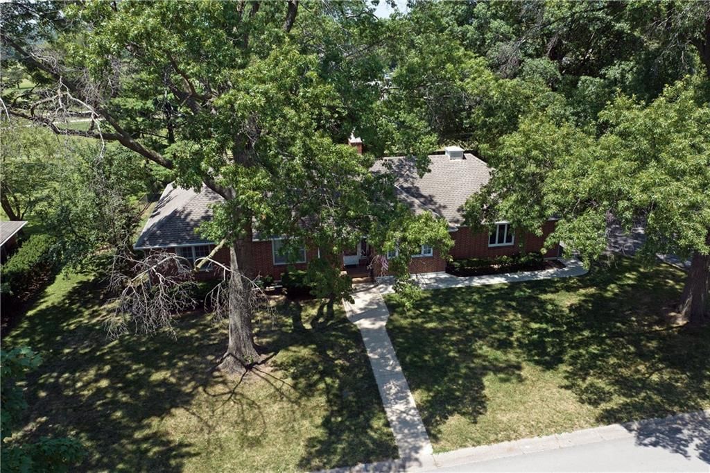 Photo 57 of 61 - 4706 Hedges Avenue