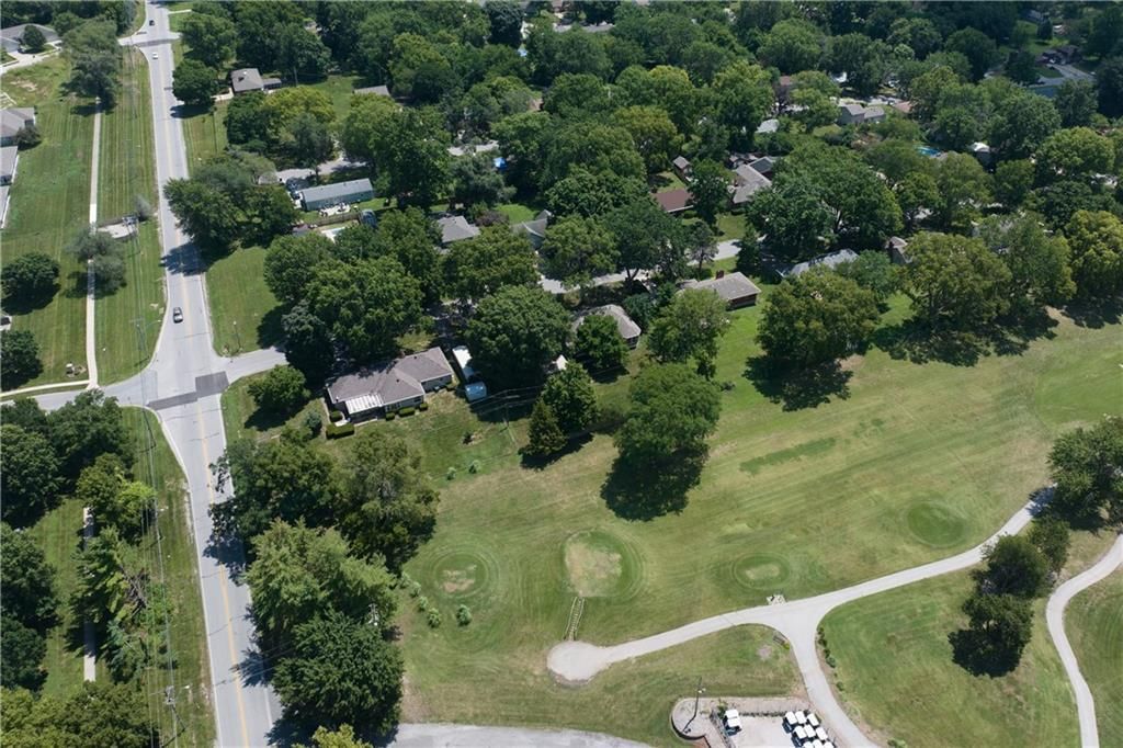 Photo 59 of 61 - 4706 Hedges Avenue