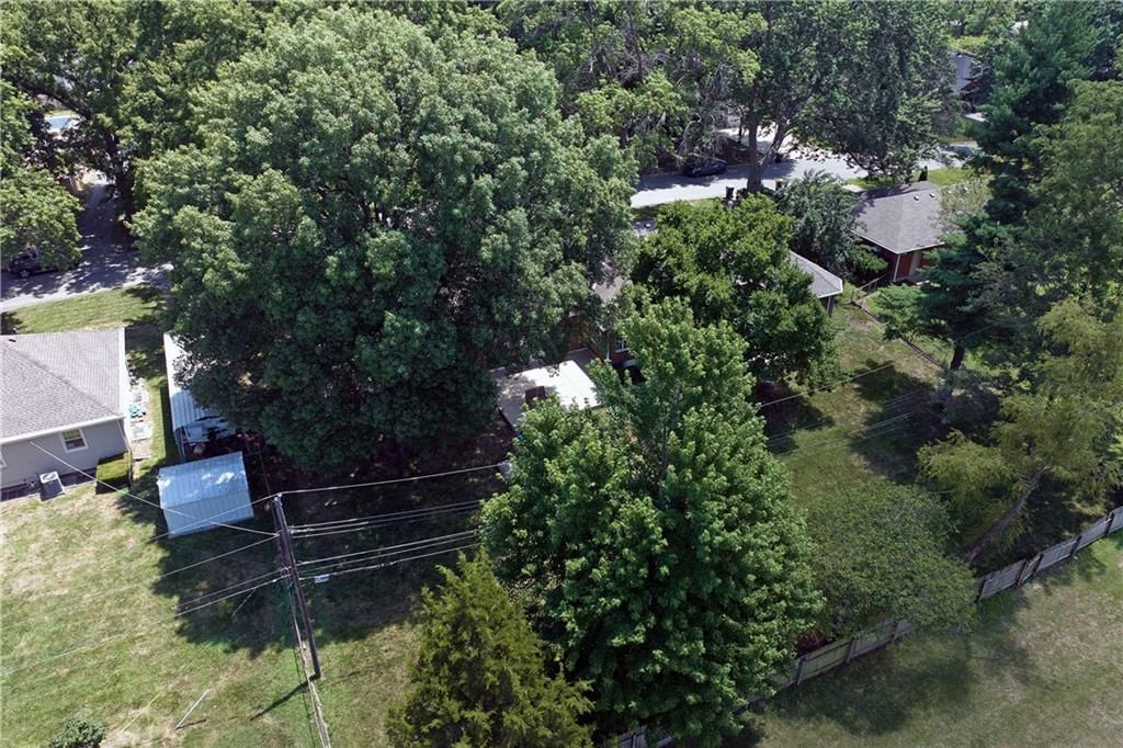 Photo 60 of 61 - 4706 Hedges Avenue