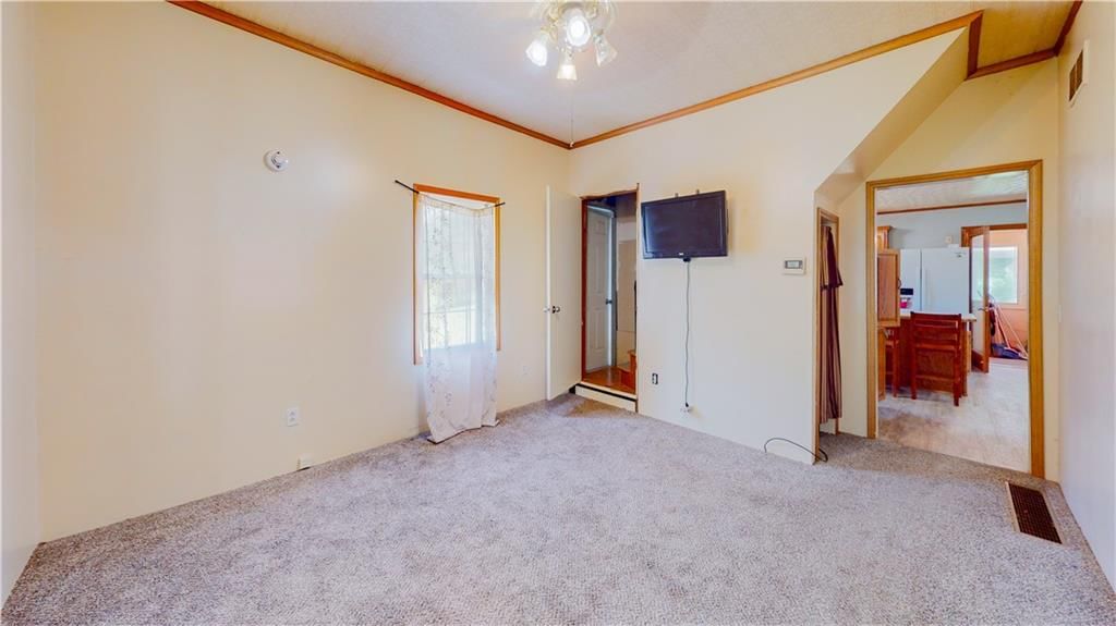 319 Green Street — photo 8