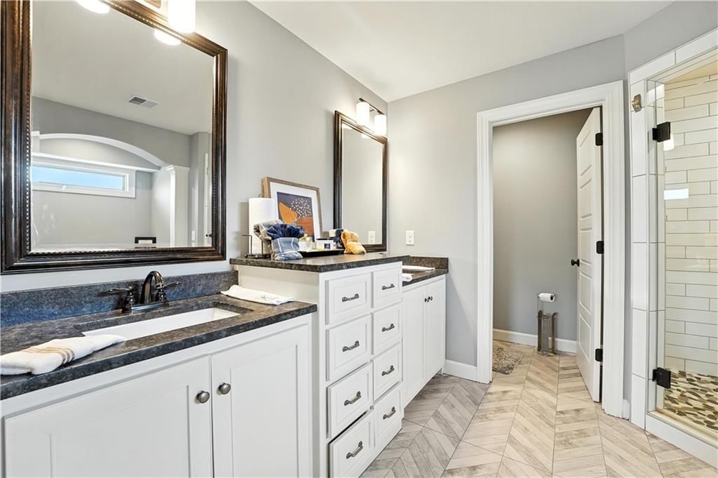 20322 W 80th Street — photo 8