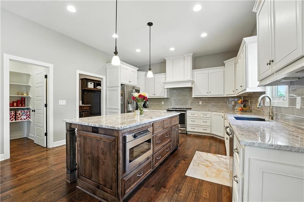 20322 W 80th Street — photo 25