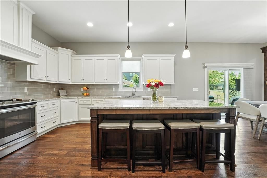 20322 W 80th Street — photo 28