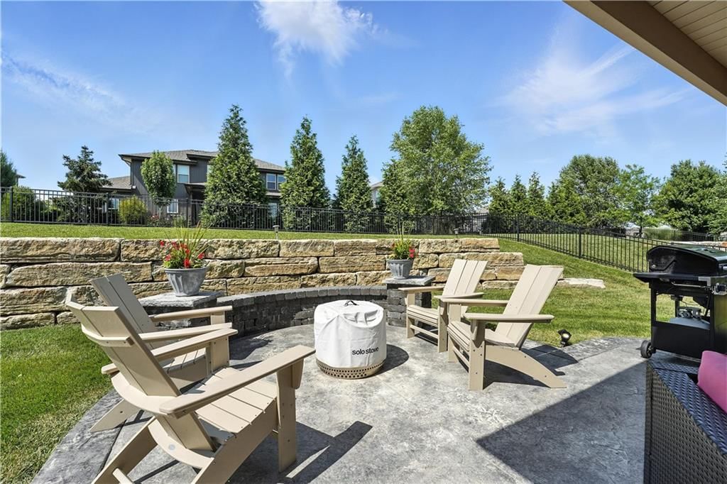 20322 W 80th Street — photo 34