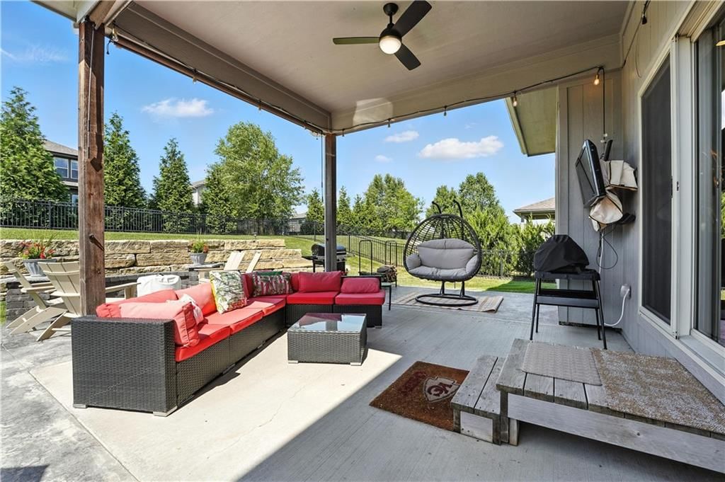 20322 W 80th Street — photo 35