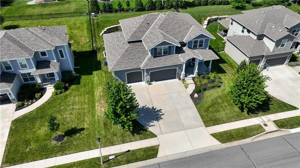 20322 W 80th Street — photo 55