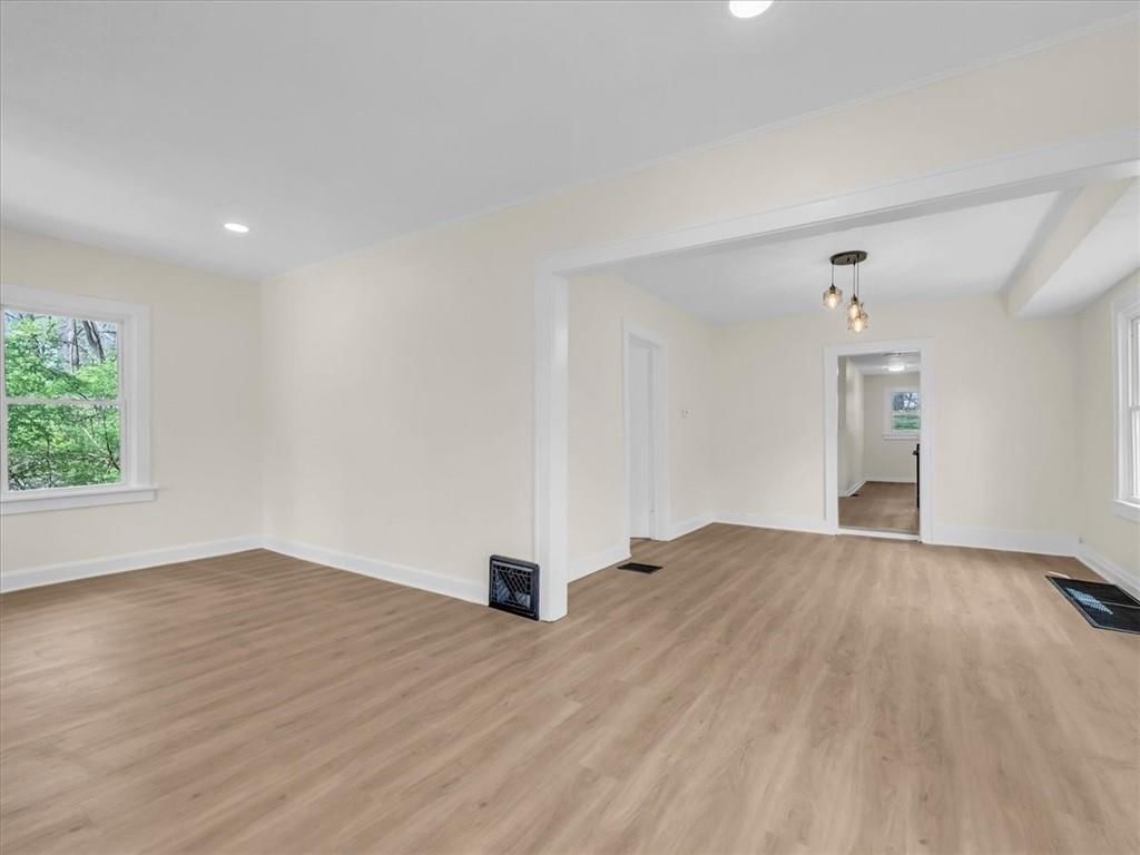 3928 E 58 Street — photo 5